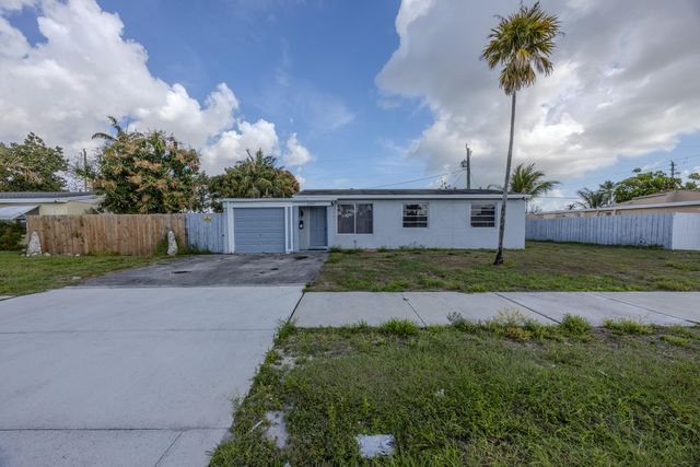 2007 Kenwood Road, West Palm Beach, FL 33409