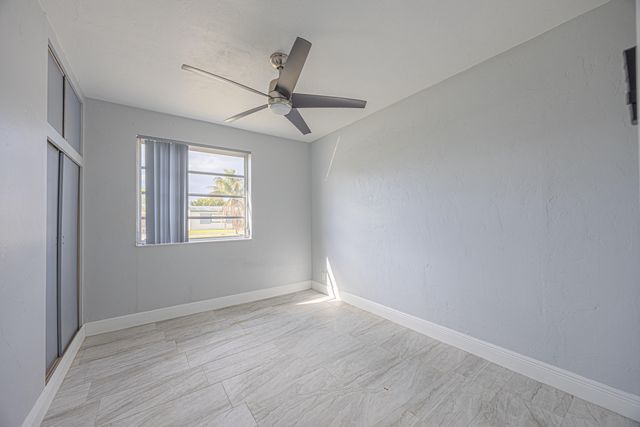 2007 Kenwood Road, West Palm Beach, FL 33409