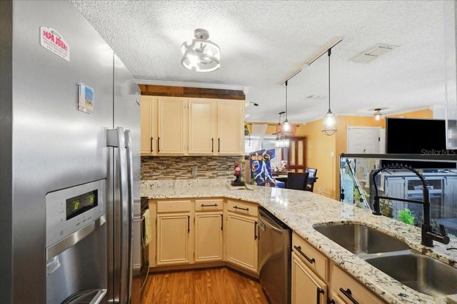 7902 WATERVIEW WAY, Winter Haven, FL 33884