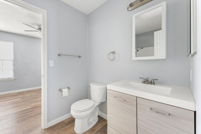 3802 Foust TRL A, Georgetown, TX 78628