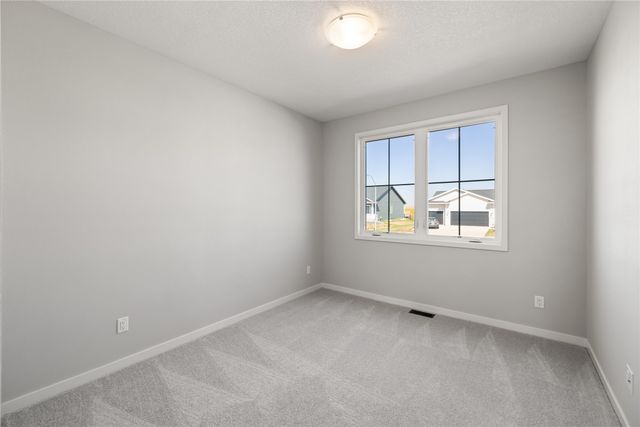 350 NW Ashley Avenue, Waukee, IA 50263