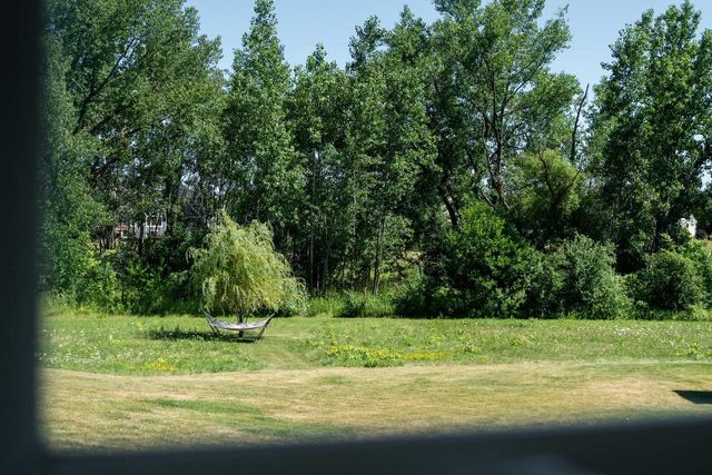 W229N4340 Baker COURT, Pewaukee, WI 53072