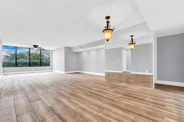 2767 Carambola Circle S 401, Coconut Creek, FL 33066