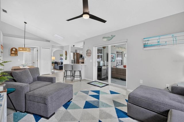 98 WESTGRILL DRIVE, Palm Coast, FL 32164