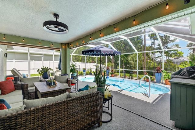 98 WESTGRILL DRIVE, Palm Coast, FL 32164