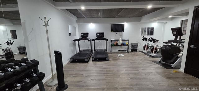 397 N Broadway 1M, Yonkers, NY 10701