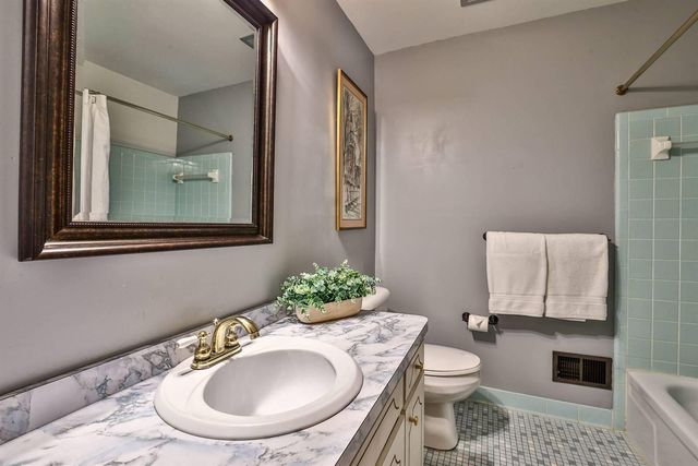 402 Coachlight Drive, Edgewood, KY 41017