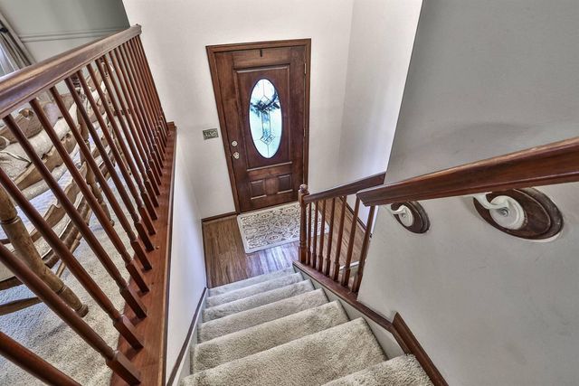 402 Coachlight Drive, Edgewood, KY 41017