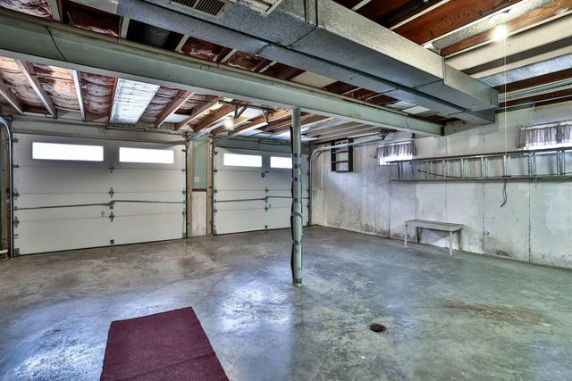 402 Coachlight Drive, Edgewood, KY 41017