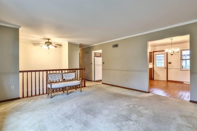 402 Coachlight Drive, Edgewood, KY 41017