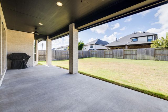 29823 Longleaf Grove Lane, Fulshear, TX 77441