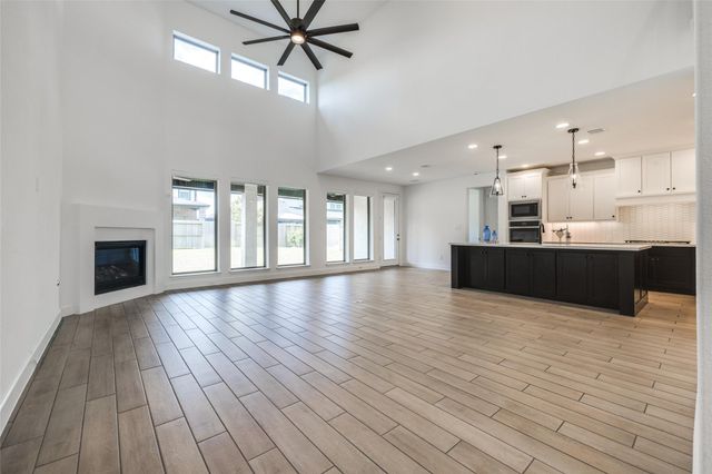 29823 Longleaf Grove Lane, Fulshear, TX 77441