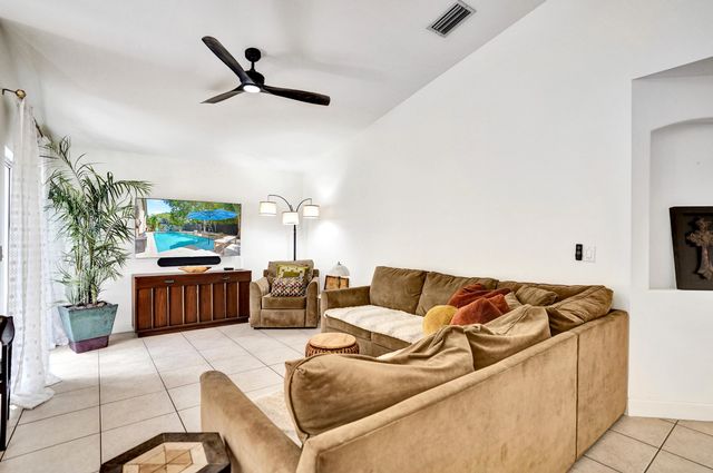 6214 Sand Hills Circle, Lake Worth, FL 33463
