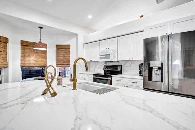 6214 Sand Hills Circle, Lake Worth, FL 33463