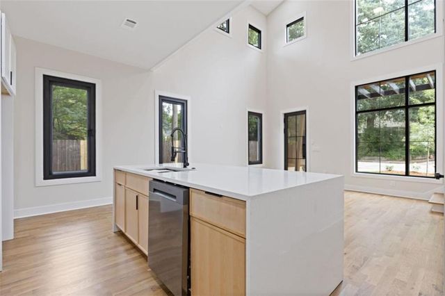 631 Flat Shoals Avenue, Atlanta, GA 30316