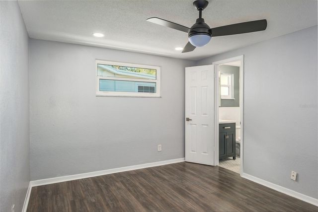 301 43RD AVENUE N, St Petersburg, FL 33703