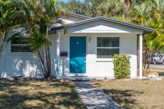301 43RD AVENUE N, St Petersburg, FL 33703