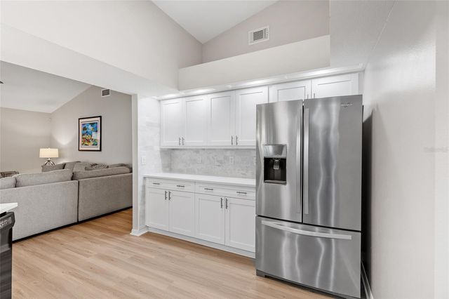22861 STERLING MANOR LOOP, Lutz, FL 33549