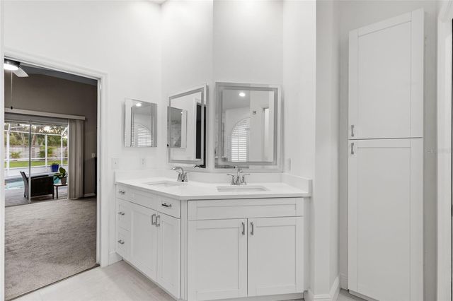22861 STERLING MANOR LOOP, Lutz, FL 33549