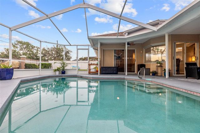 22861 STERLING MANOR LOOP, Lutz, FL 33549