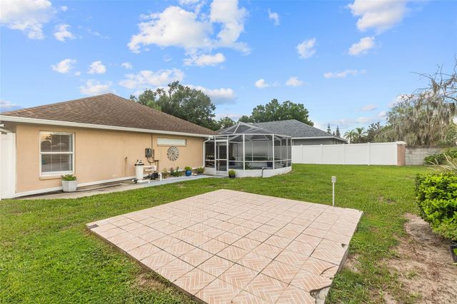 22861 STERLING MANOR LOOP, Lutz, FL 33549