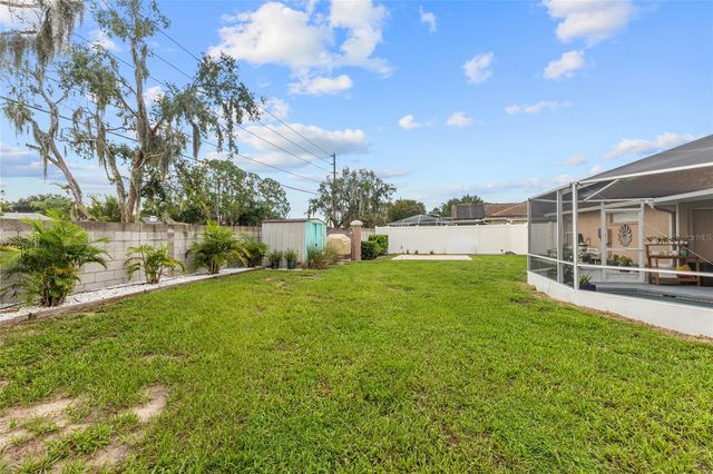 22861 STERLING MANOR LOOP, Lutz, FL 33549