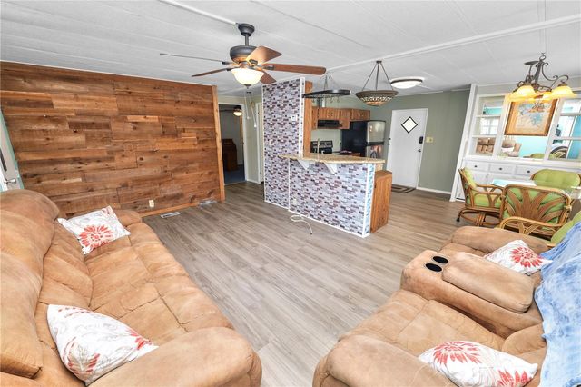 1610 REYNOLDS ROAD 330, Lakeland, FL 33801