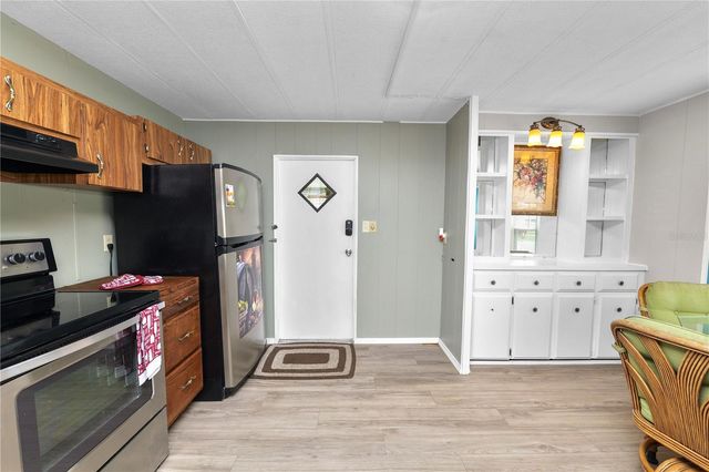 1610 REYNOLDS ROAD 330, Lakeland, FL 33801
