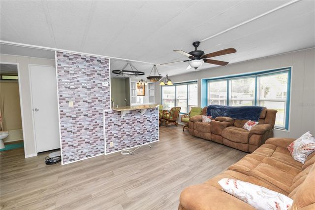 1610 REYNOLDS ROAD 330, Lakeland, FL 33801