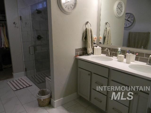 1464 E Prairiefire St, Meridian, ID 83646