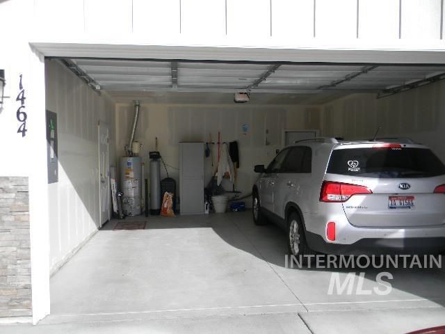 1464 E Prairiefire St, Meridian, ID 83646