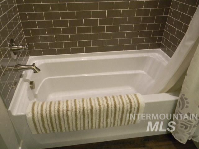 1464 E Prairiefire St, Meridian, ID 83646