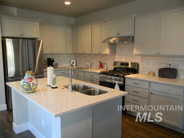 1464 E Prairiefire St, Meridian, ID 83646