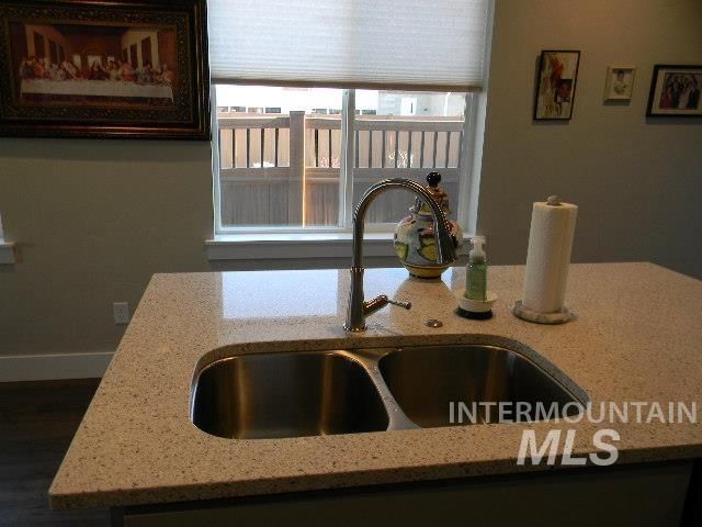 1464 E Prairiefire St, Meridian, ID 83646