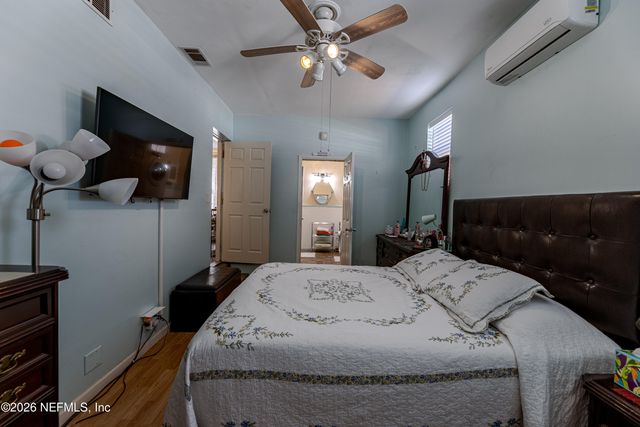 6514 ECTOR Place, Jacksonville, FL 32211