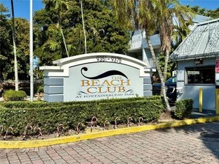 9353 Fontainebleau Blvd A106, Miami, FL 33172