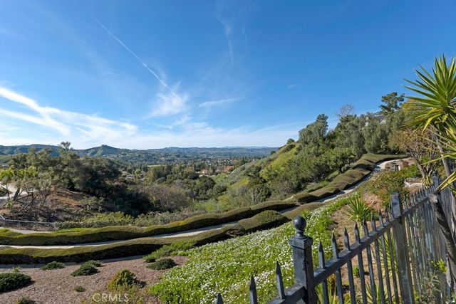 3627 Via Del Prado, Calabasas, CA 91302