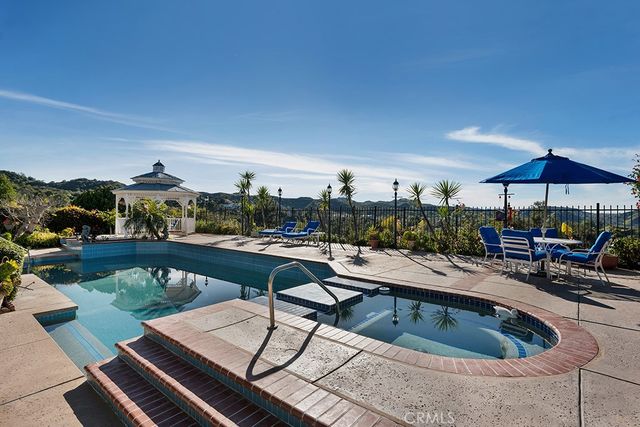 3627 Via Del Prado, Calabasas, CA 91302