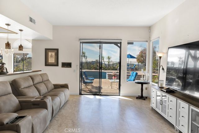 3627 Via Del Prado, Calabasas, CA 91302