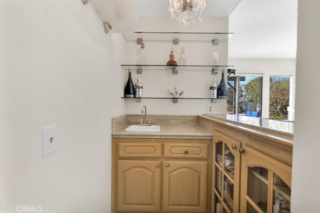 3627 Via Del Prado, Calabasas, CA 91302