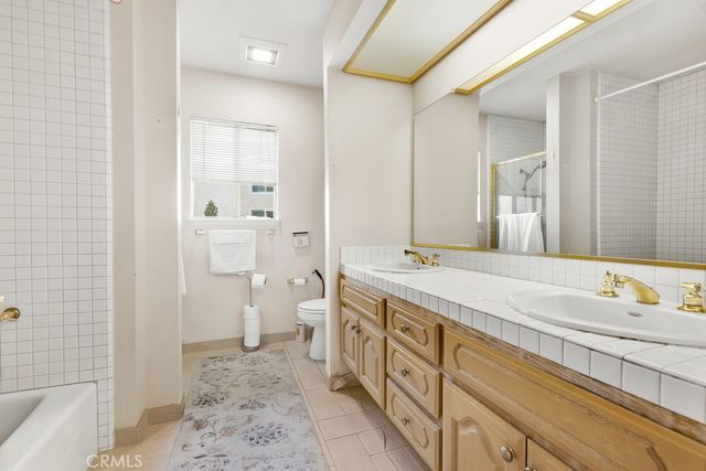 3627 Via Del Prado, Calabasas, CA 91302