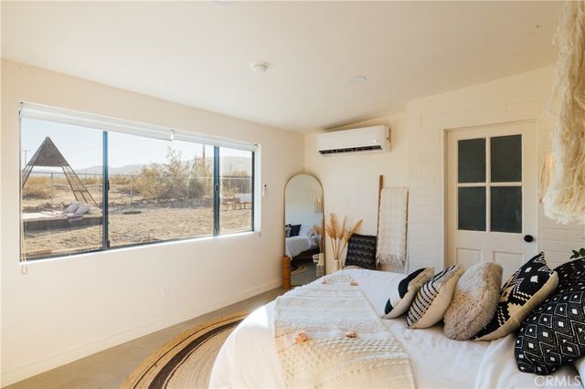 75243 Sullivan, 29 Palms, CA 92277