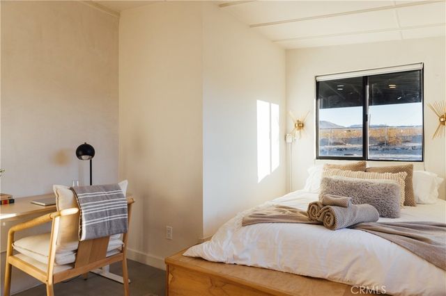 75243 Sullivan, 29 Palms, CA 92277