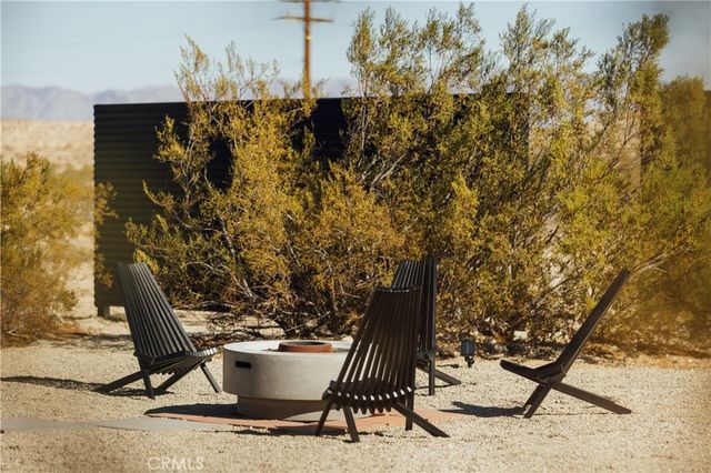 75243 Sullivan, 29 Palms, CA 92277