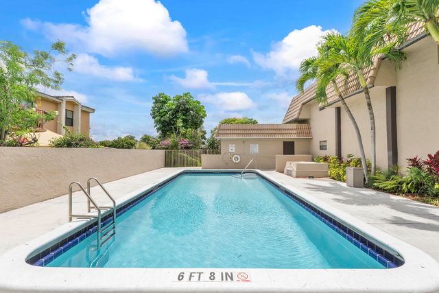 10710 Royal Palm Boulevard 2-2, Coral Springs, FL 33065