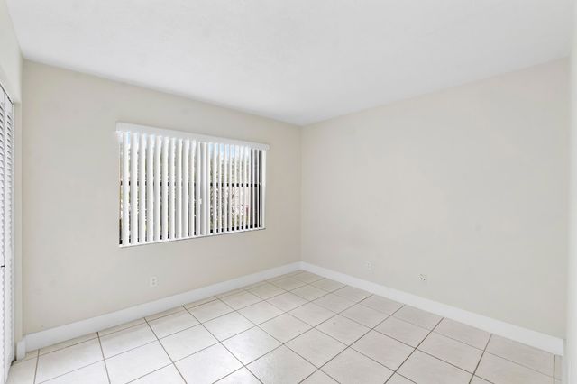 10710 Royal Palm Boulevard 2-2, Coral Springs, FL 33065