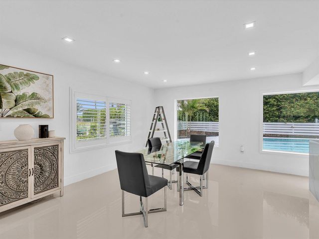 1903 Bay Drive, Pompano Beach, FL 33062