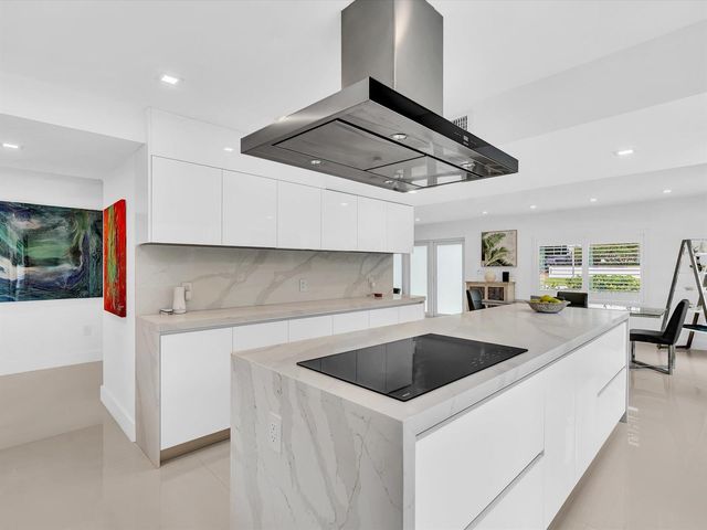 1903 Bay Drive, Pompano Beach, FL 33062