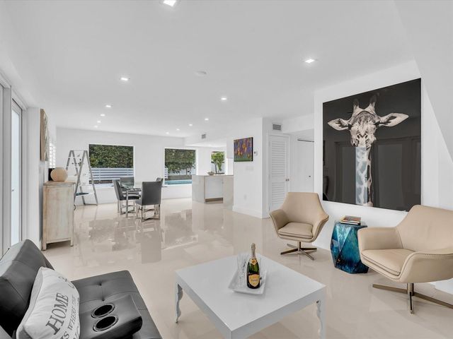 1903 Bay Drive, Pompano Beach, FL 33062