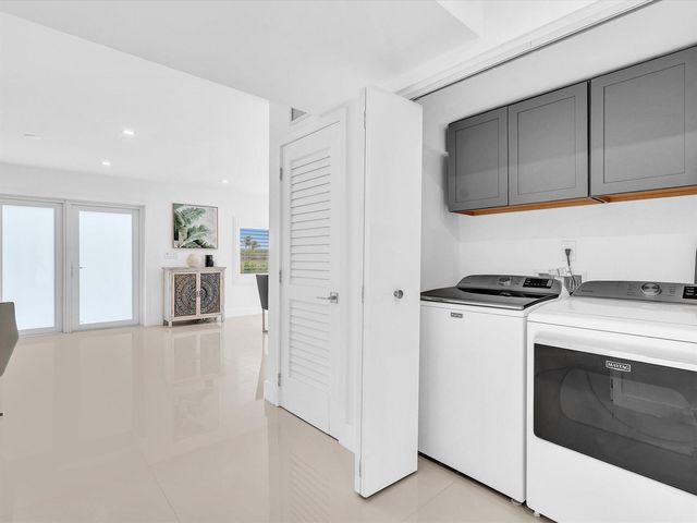 1903 Bay Drive, Pompano Beach, FL 33062